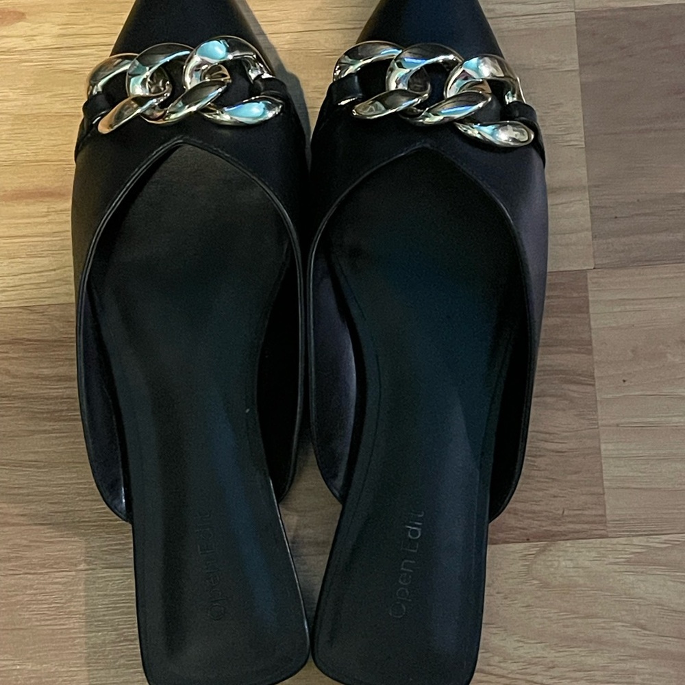 Nordstrom Black Mules with Gold Chain Link Accent